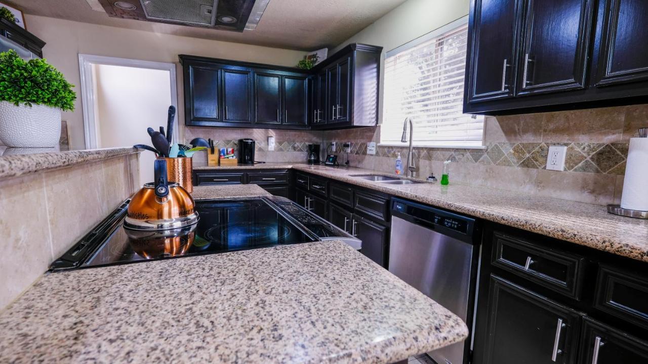 Pool House, 20 Minutes From Dt 4Bdr For 10 Guests - Winkleman Houston Exterior foto
